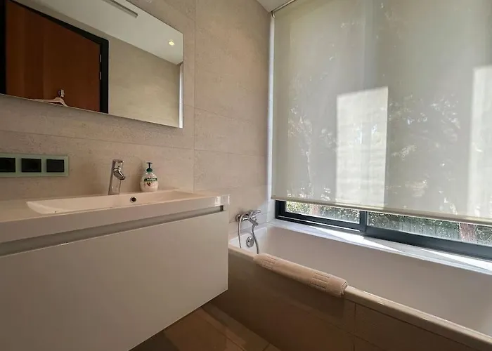 Luxury Tagmara Elviria 别墅 *