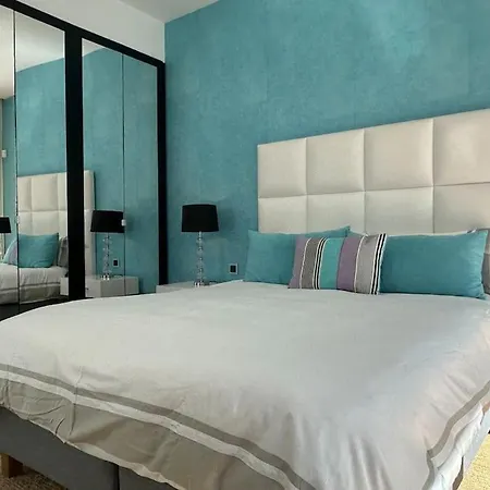 Luxury Tagmara Elviria Βίλα